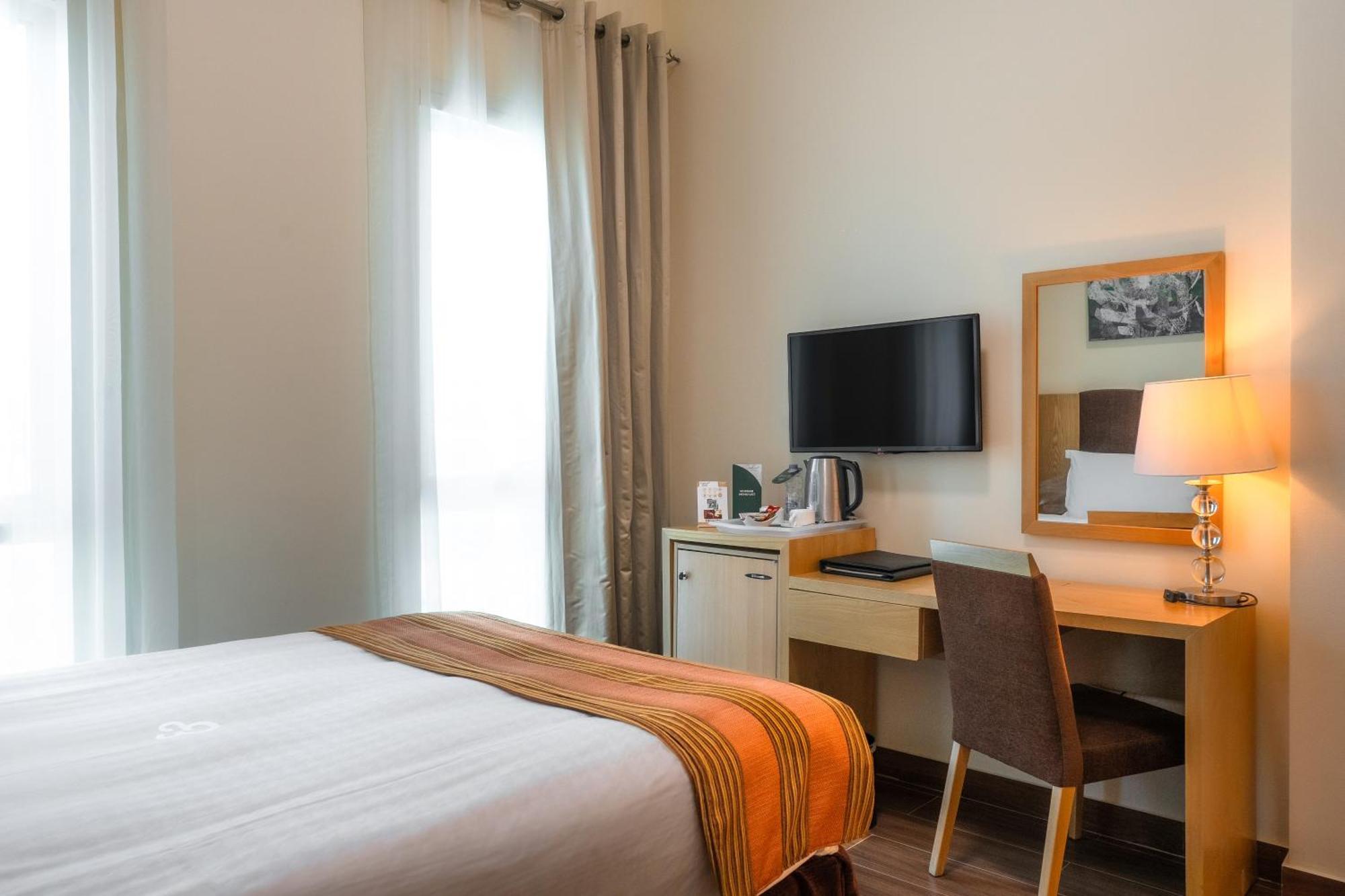 Tamani Marina Hotel & Apartments Dubai Exterior photo A room at the hotel