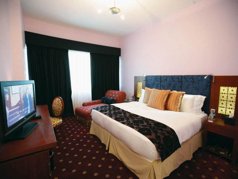 Tamani Marina Hotel & Apartments Dubai Exterior photo A room at the hotel
