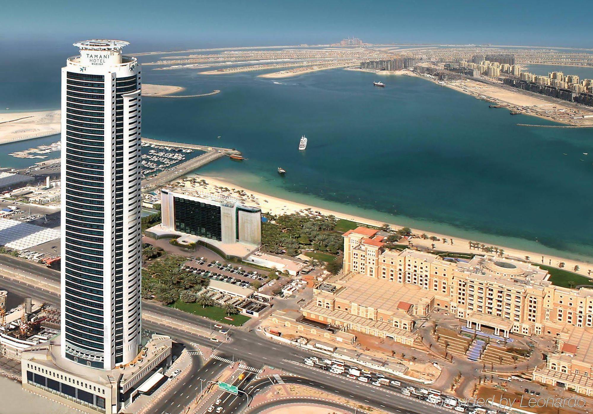Tamani Marina Hotel & Apartments Dubai Exterior photo The Marina Torch