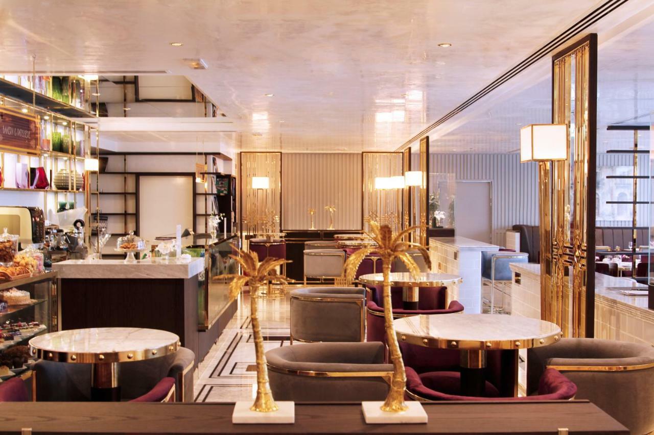 Tamani Marina Hotel & Apartments Dubai Exterior photo The interior of the bar